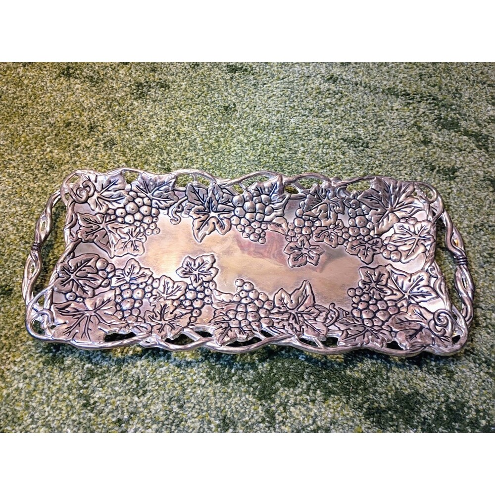 Vintage Godinger Silver Plate Grape Vine Fruit Serving Cracker Tray 16" x 6" Box